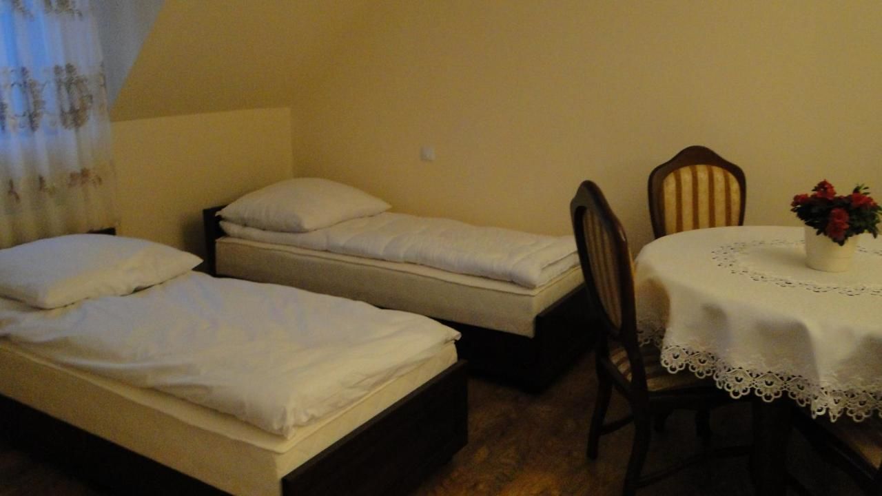 Отели типа «постель и завтрак» Pokoje Gościnne w Ratuszu Огродзенец-27